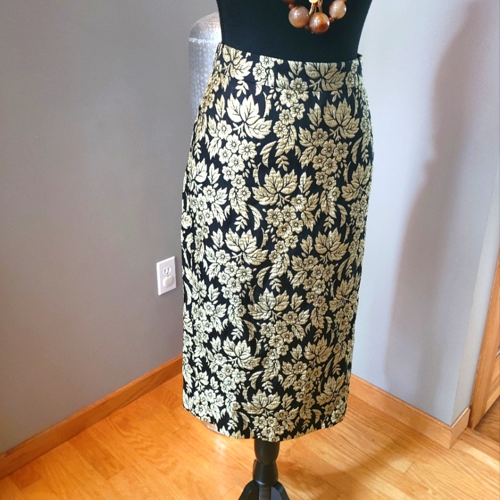 J. Crew 2 Pencil® skirt in metallic jacquard